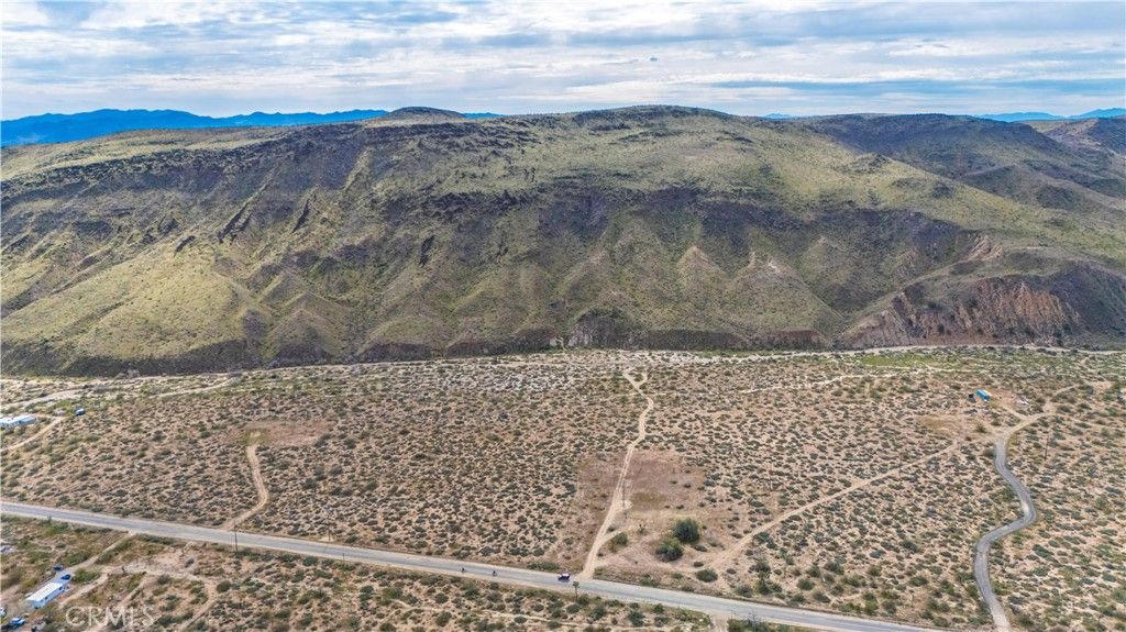 Image 34 of property listing at 55455 Pipes Canyon, Pioneertown, CA 92268