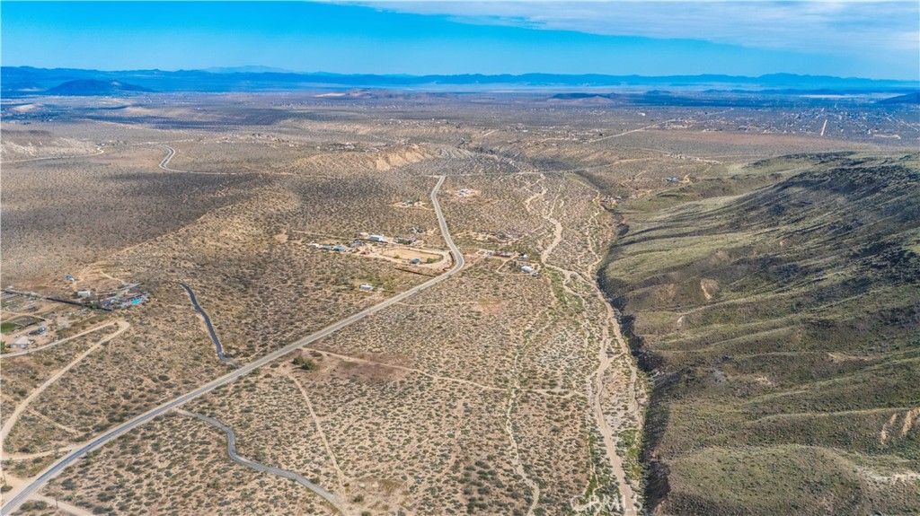 Image 43 of property listing at 55455 Pipes Canyon, Pioneertown, CA 92268