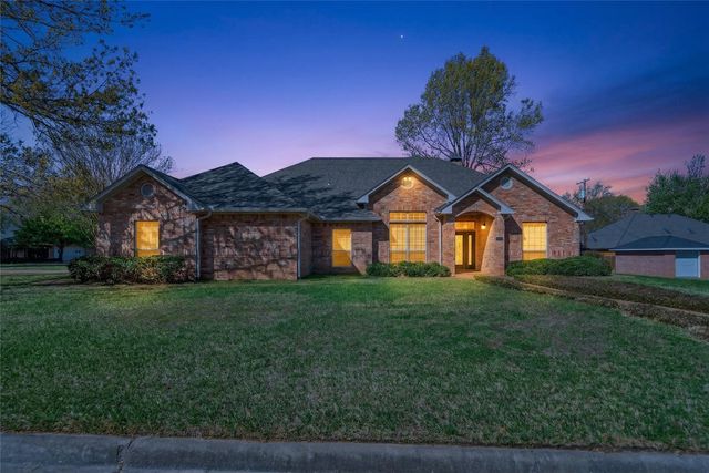1106 Lonnie Drive, Athens, TX 75752
