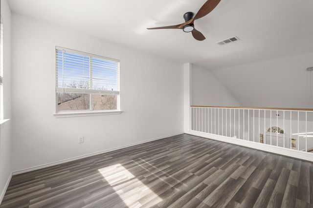 1131 Stone Forest TRL, Round Rock, TX 78681