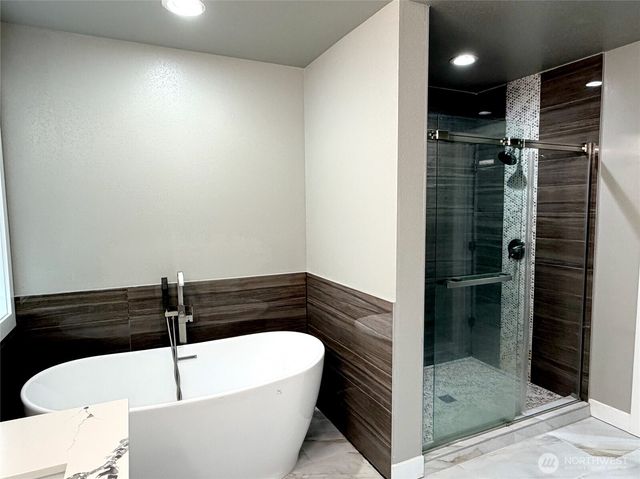 7222 S J Street, Tacoma, WA 98408