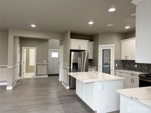 7222 S J Street, Tacoma, WA 98408