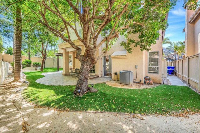 18103 Smokesignal Drive, San Diego, CA 92127