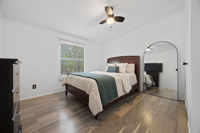 11200 Ridgewood Drive, Salado, TX 76571