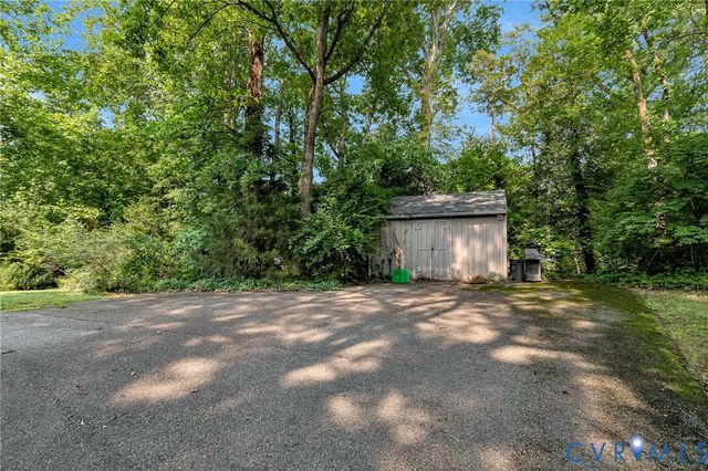 3801 Wakefield Rd, Richmond, VA 23235