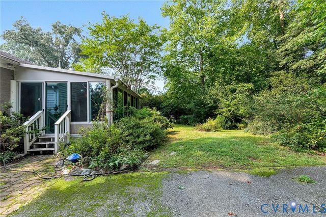 3801 Wakefield Rd, Richmond, VA 23235