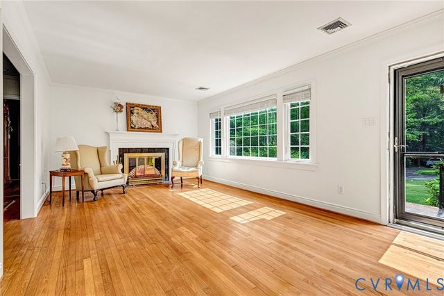 3801 Wakefield Rd, Richmond, VA 23235