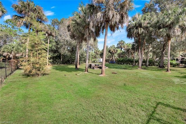 4845 20th AVE SE, Naples, FL 34117