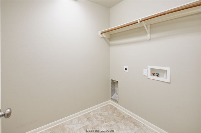 15478 Baker Meadow Loop, College Station, TX 77845