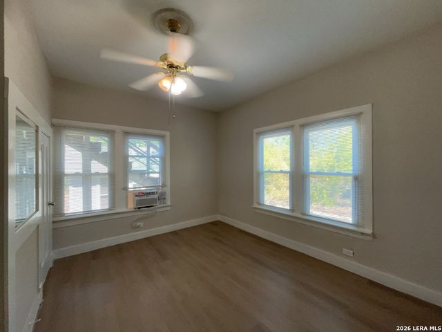 319 Army Blvd Apt 2, San Antonio, TX 78215