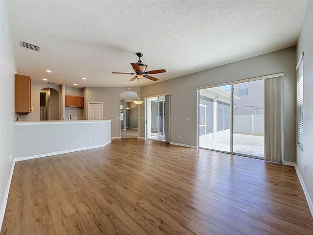 2021 RUTHERFORD DRIVE, Dover, FL 33527