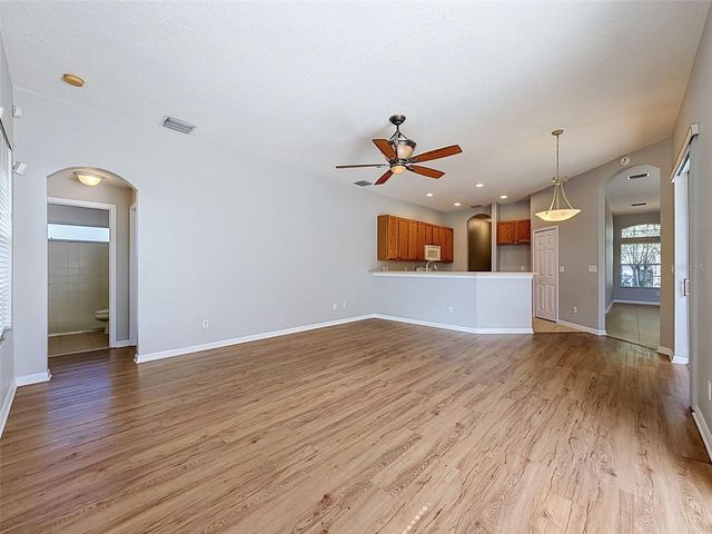 2021 RUTHERFORD DRIVE, Dover, FL 33527