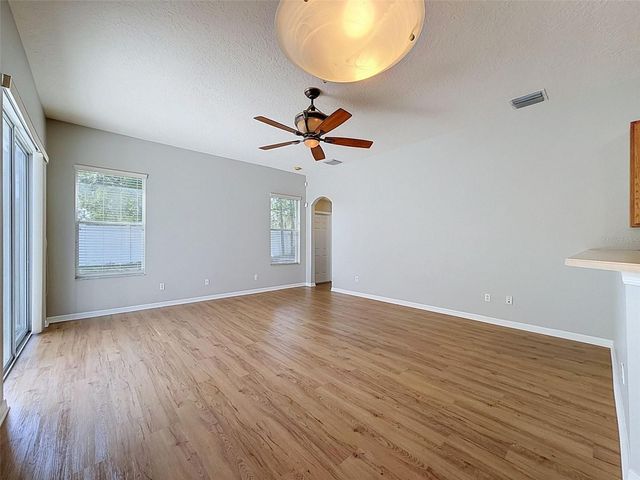 2021 RUTHERFORD DRIVE, Dover, FL 33527