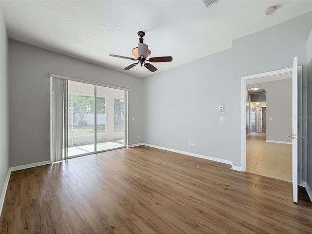 2021 RUTHERFORD DRIVE, Dover, FL 33527