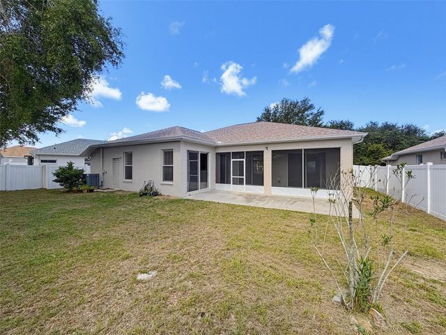 2021 RUTHERFORD DRIVE, Dover, FL 33527