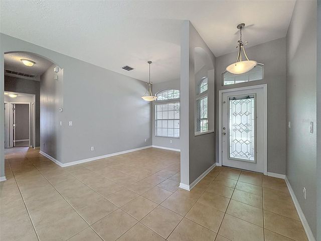 2021 RUTHERFORD DRIVE, Dover, FL 33527