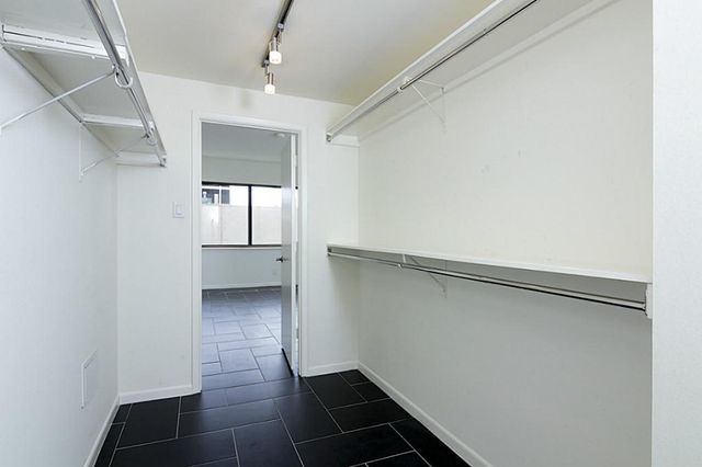 5000 Montrose Boulevard 9D, Houston, TX 77006