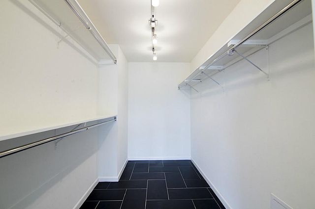 5000 Montrose Boulevard 9D, Houston, TX 77006