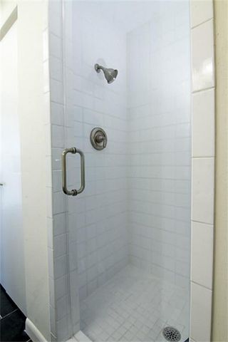 5000 Montrose Boulevard 9D, Houston, TX 77006