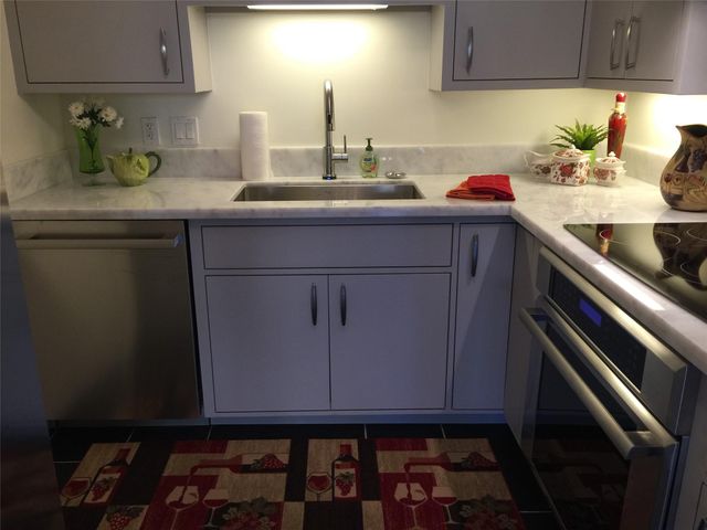 5000 Montrose Boulevard 9D, Houston, TX 77006