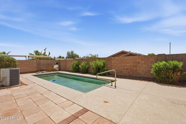 24911 W DOVE MESA Drive, Buckeye, AZ 85326