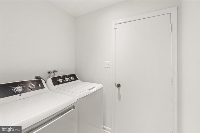 1732 CHESTERFORD WAY, Mclean, VA 22101