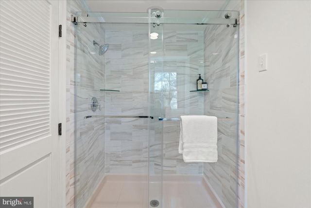 1732 CHESTERFORD WAY, Mclean, VA 22101