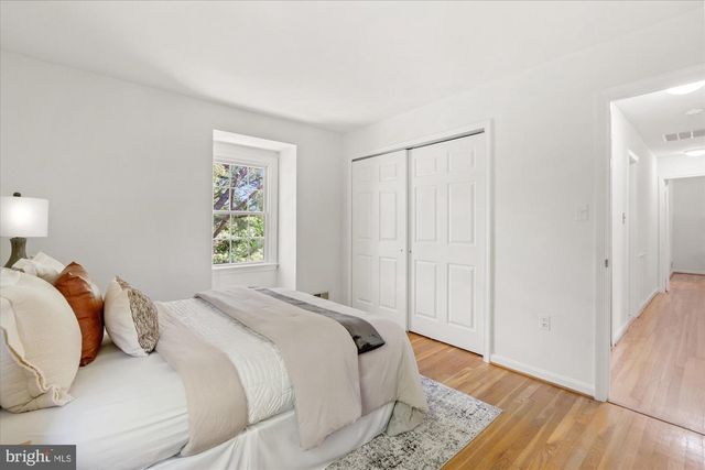 1732 CHESTERFORD WAY, Mclean, VA 22101
