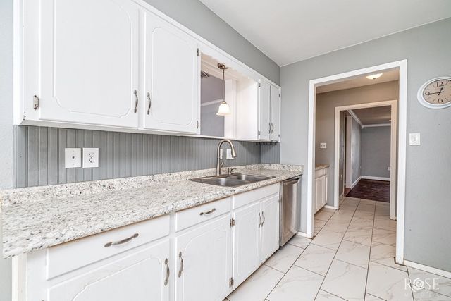 207 Hudspeth Street, Sonora, TX 76950