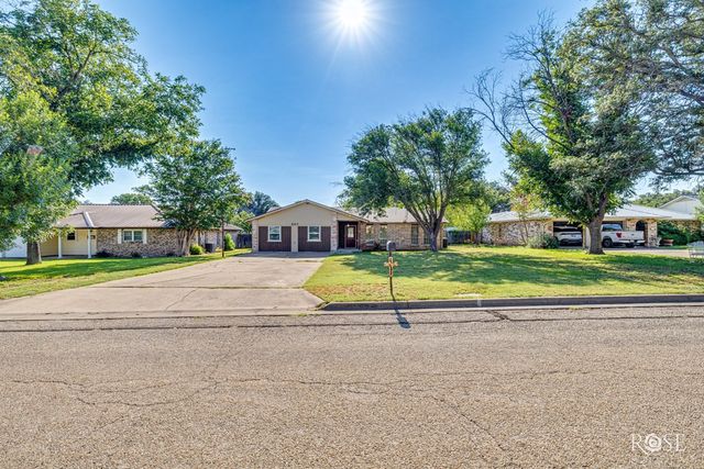 207 Hudspeth Street, Sonora, TX 76950