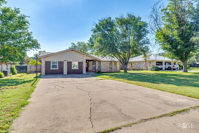 207 Hudspeth Street, Sonora, TX 76950