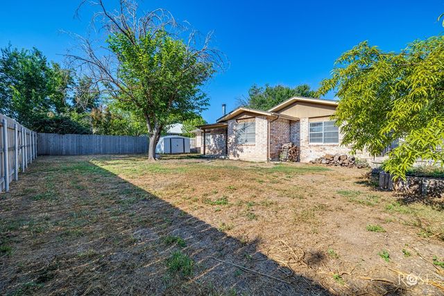 207 Hudspeth Street, Sonora, TX 76950