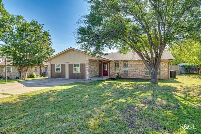 207 Hudspeth Street, Sonora, TX 76950