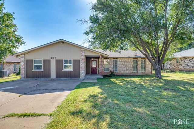 207 Hudspeth Street, Sonora, TX 76950