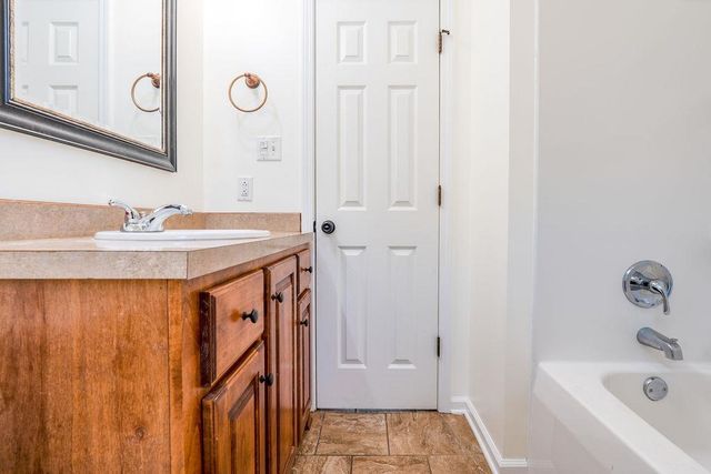 122 Sagewood Dr, Thibodaux, LA 70301