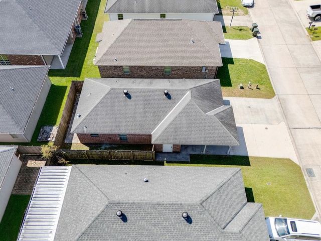 122 Sagewood Dr, Thibodaux, LA 70301