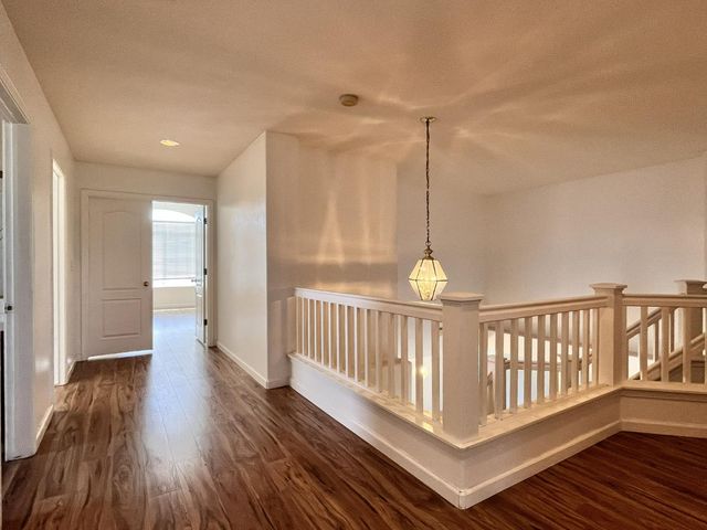 2954 E Pryor Drive, Fresno, CA 93720