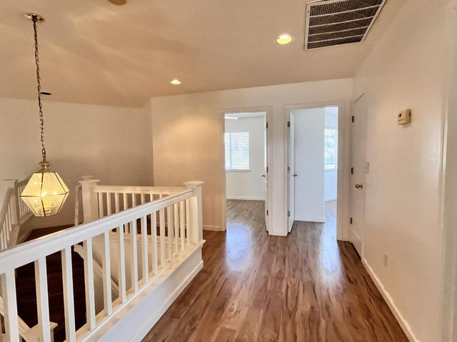 2954 E Pryor Drive, Fresno, CA 93720