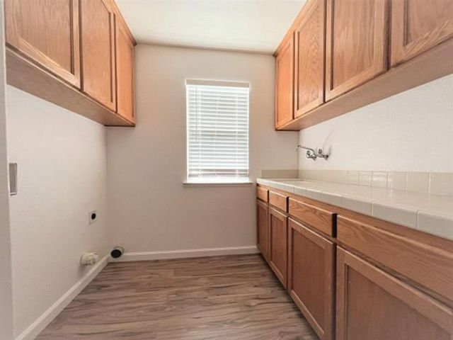 2954 E Pryor Drive, Fresno, CA 93720