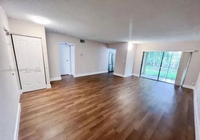 4141 NW 21st Street 103, Lauderhill, FL 33313