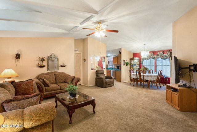 5780 S Mescalero Road, Hereford, AZ 85615