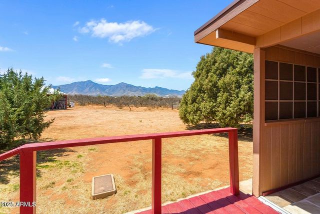 5780 S Mescalero Road, Hereford, AZ 85615