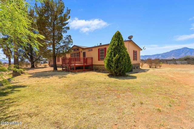 5780 S Mescalero Road, Hereford, AZ 85615