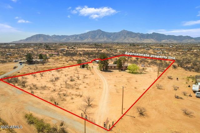 5780 S Mescalero Road, Hereford, AZ 85615