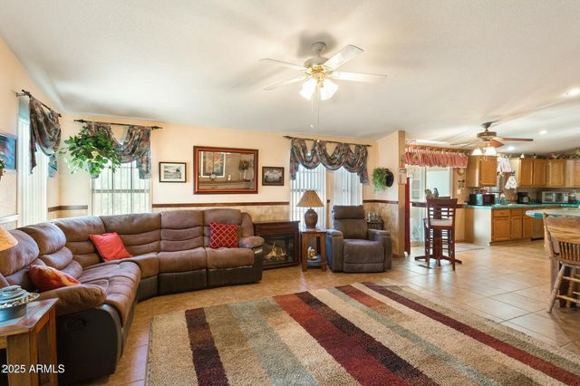 5780 S Mescalero Road, Hereford, AZ 85615