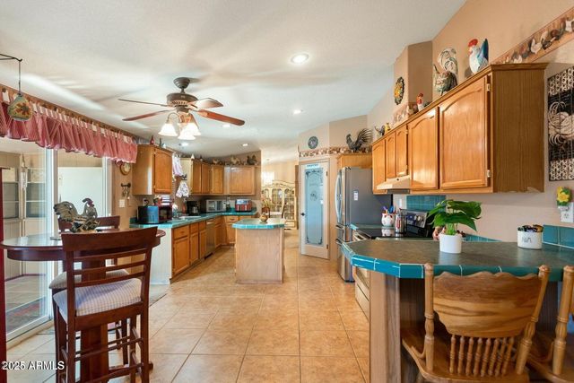 5780 S Mescalero Road, Hereford, AZ 85615