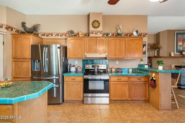 5780 S Mescalero Road, Hereford, AZ 85615