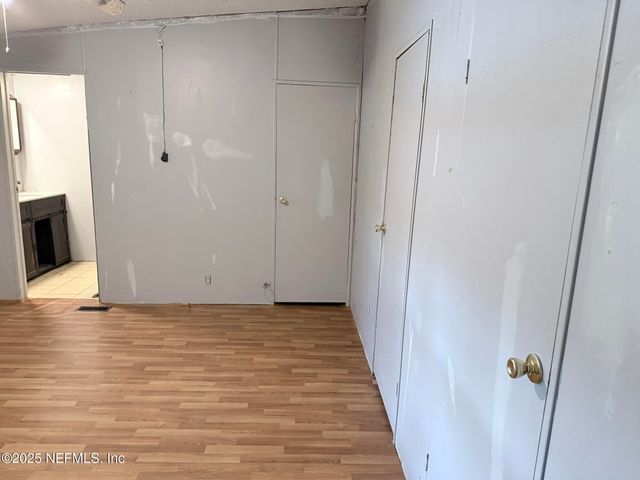 1607 TWIN LAKES Boulevard, Interlachen, FL 32148