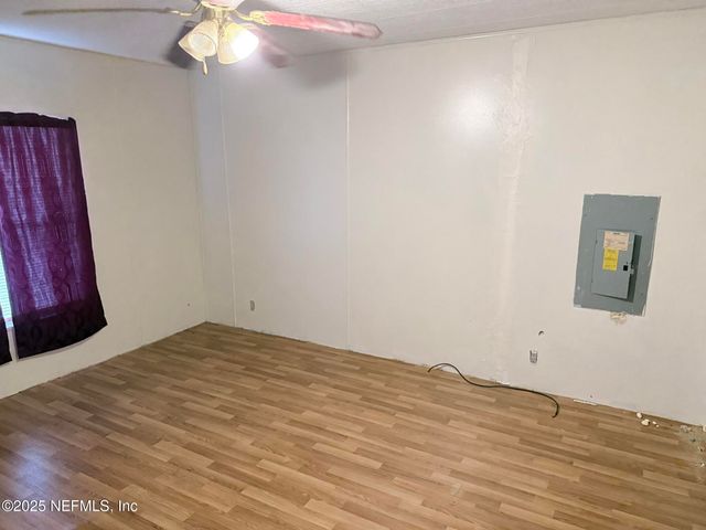 1607 TWIN LAKES Boulevard, Interlachen, FL 32148