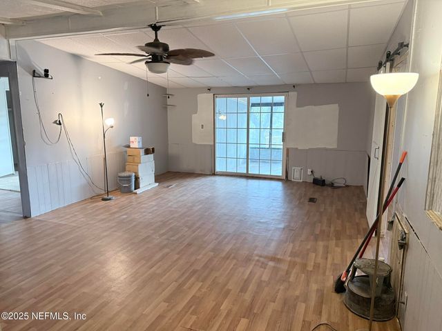 1607 TWIN LAKES Boulevard, Interlachen, FL 32148